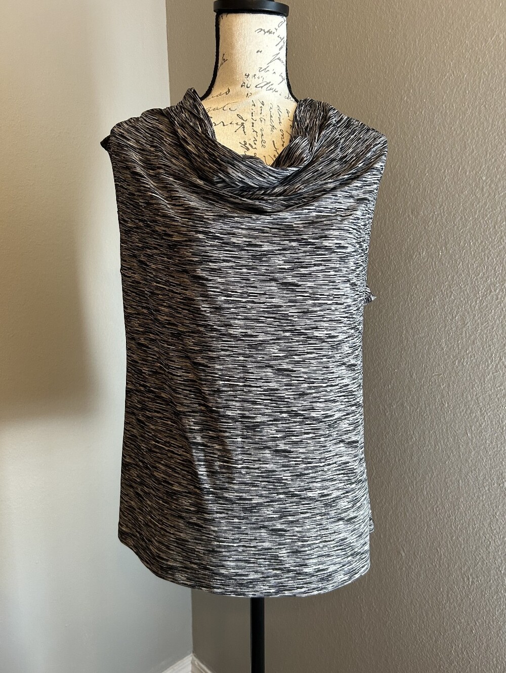 Vintage Susan Lawrence L Heathered Gray & Black Cowl-Neck Blouse